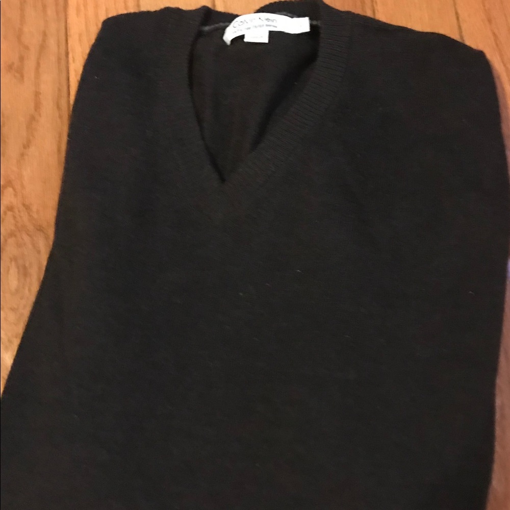 Calvin Klein v-neck sweater